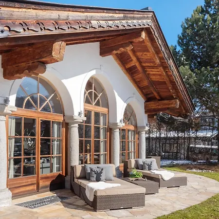 Kitzlodge S شاليه *