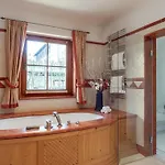 Kitzlodge S Chalet